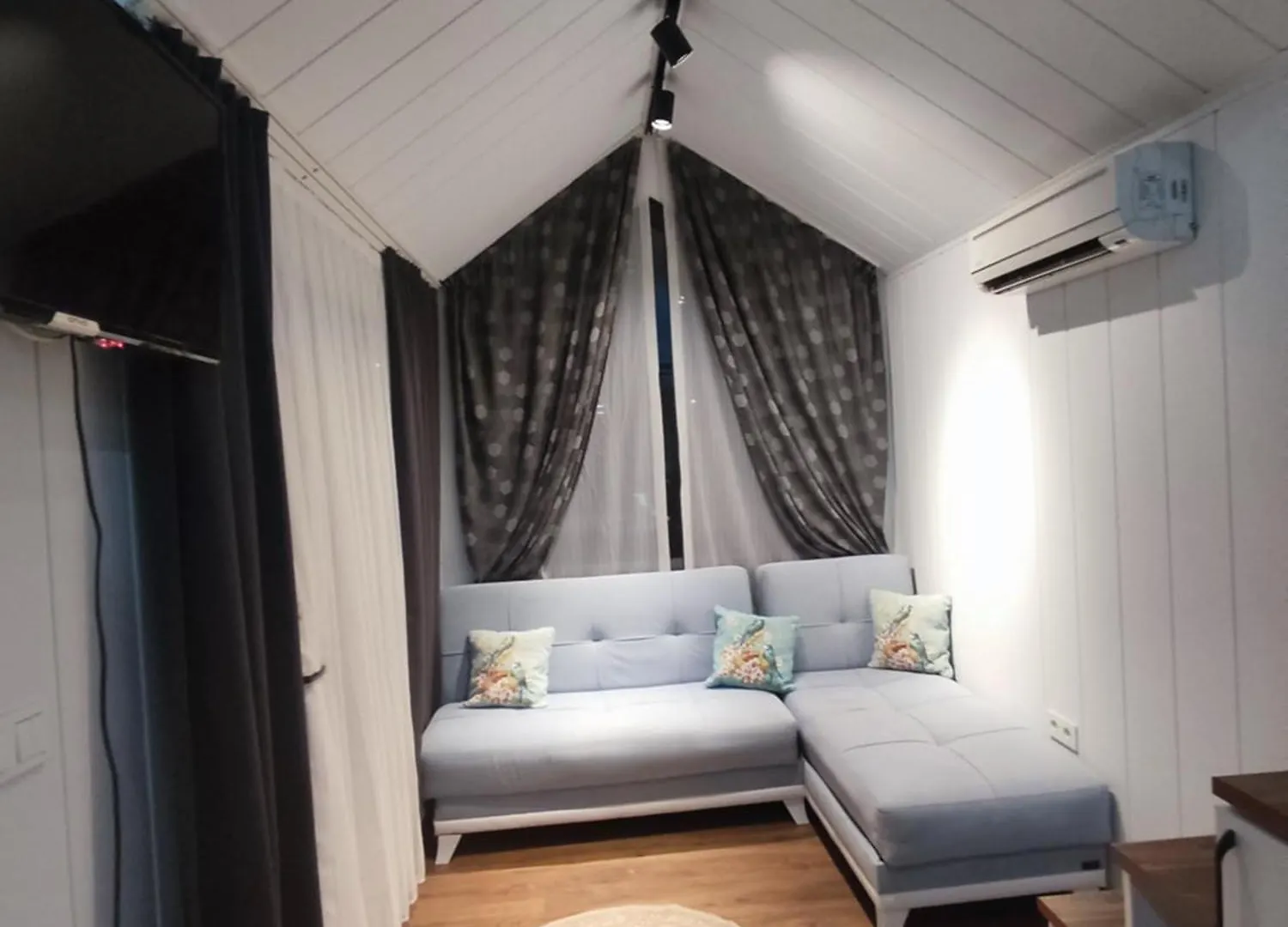 Dikili Zeytiny House Hotel